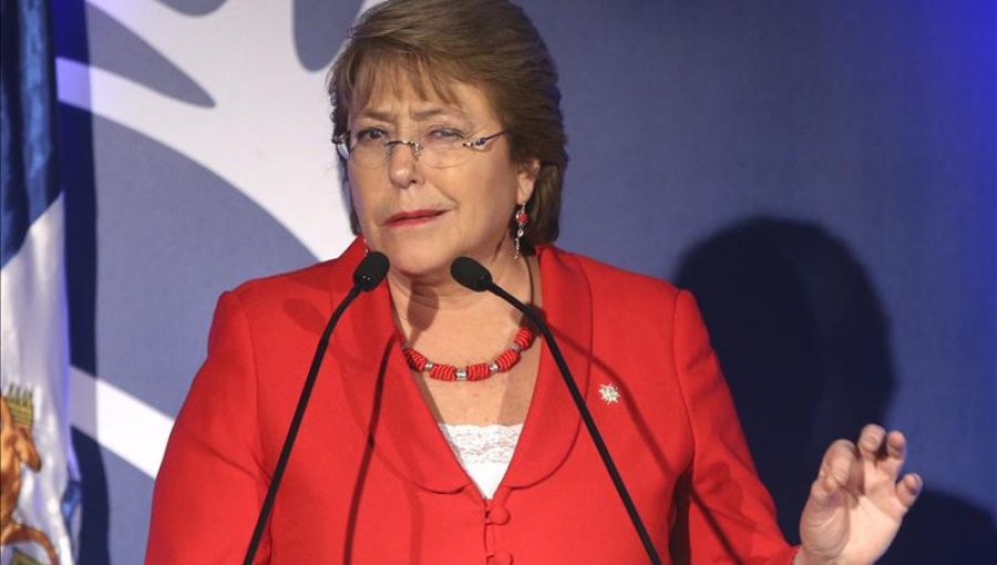 Bachelet dice que sus reformas no han desacelerado economía del país