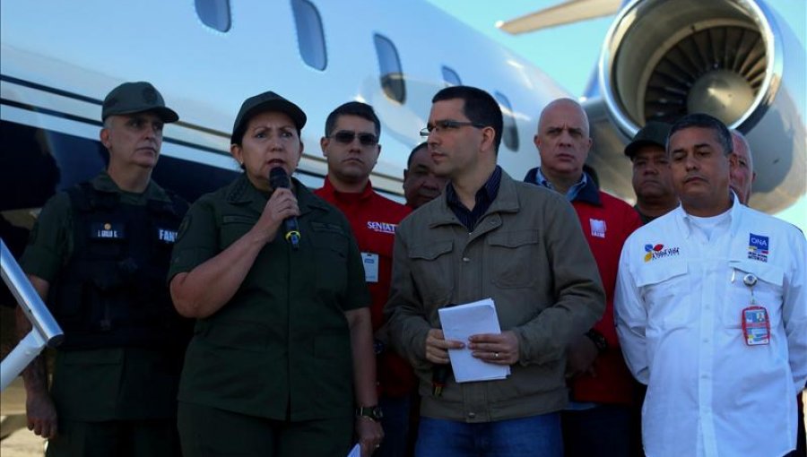 Gobierno venezolano prohíbe el despegue a aeronaves privadas en 7 aeropuertos