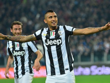 Manchester City estaría tras los pasos del volante nacional Arturo Vidal