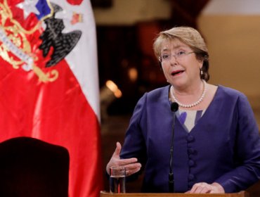 Presidenta Bachelet firmó proyecto para la creación de 15 centros de formación técnica estatales y gratuitos