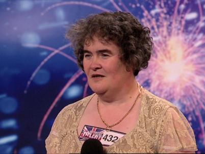 Susan Boyle confiesa su primer romance a los 53 años, pero mantiene en secreto identidad de su novio