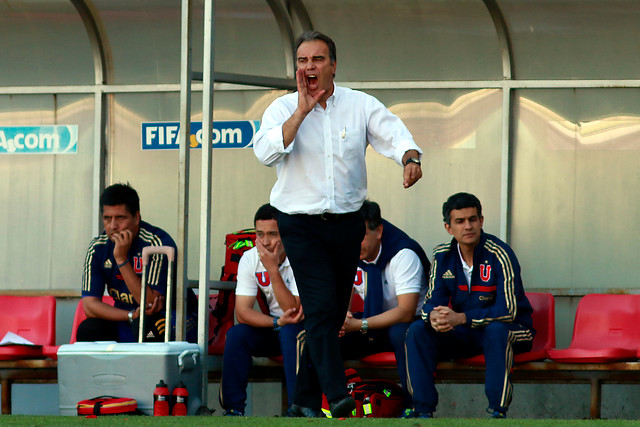 Lasarte repite formación que venció a Ñublense y aumentaron aforo