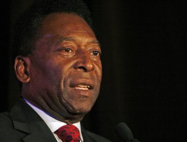 Pelé sigue mejor y es ingresado en terapia intermedia