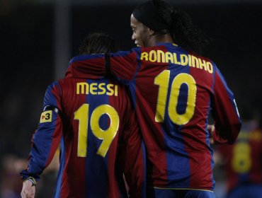 Ronaldinho revela el arribo de Messi al primer equipo del Barcelona