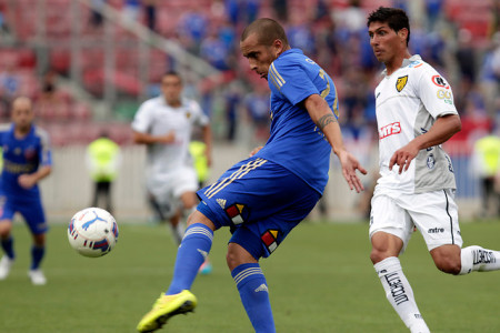Ricardo Guzmán Pereira serpa titular en Universidad de Chile ante Unión La Calera