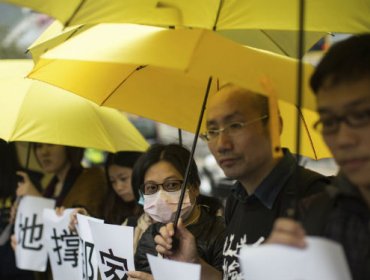 La "revolución de los paraguas" de Hong Kong vive sus horas mas bajas