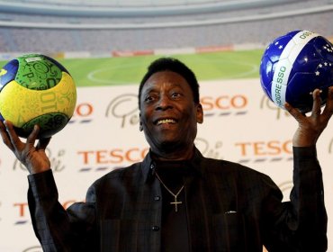 Pelé: "Gracias a Dios estoy bien, estoy recuperado".