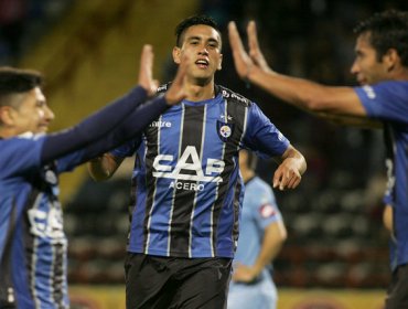 Huachipato goleó a Iquique y aseguró cupo en la liguilla de Copa Libertadores