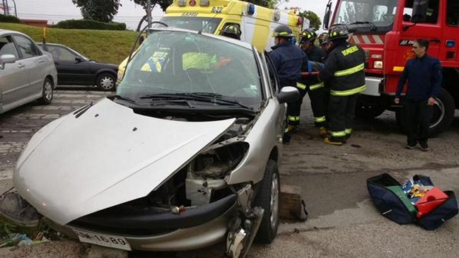 Dos accidentes causaron gran congestión en Viña del Mar