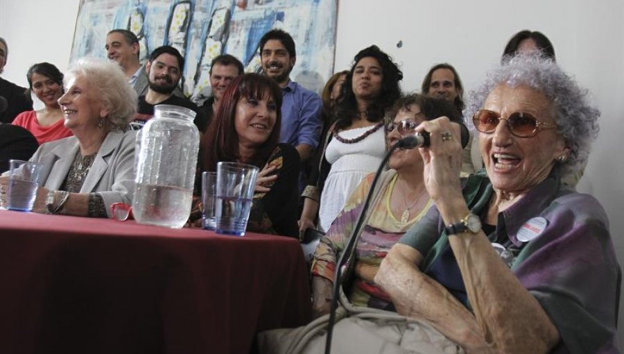 Abuelas de Plaza de Mayo celebran la restitución del nieto 116