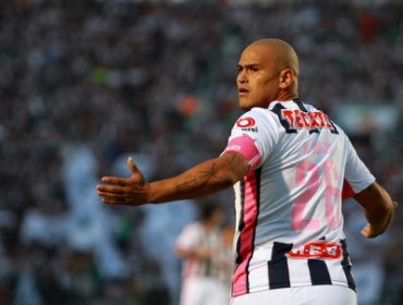 Colo Colo está muy cerca de cerrar el regreso de Humberto Suazo