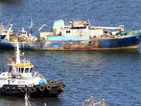 Insólito: Barco en alta mar fue asaltado por “piratas” en la ciudad de Talcahuano