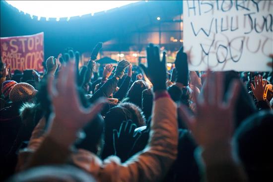 Protestas contra racismo policial, un toque de atención a Obama y el Congreso