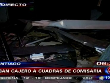 Roban cajero a metros de comisaría en centro de Santiago