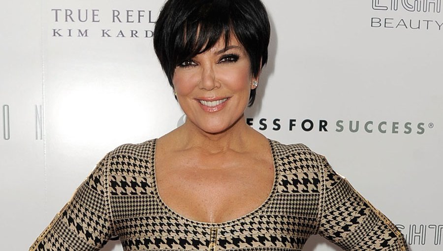Kris Jenner hace creer a sus hijas que se acuesta con el cocinero de la familia