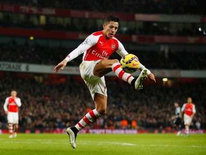 DT del Mónaco destacó el nivel del chileno Alexis Sánchez en el Arsenal