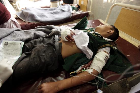 El Ejército toma la escuela atacada en Pakistán con al menos 136 muertos