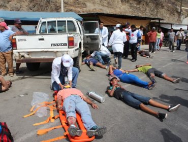 Perú y Chile realizan un simulacro de accidente con 46 heridos en su frontera