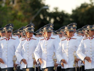 Bachelet encabezó la graduación de oficiales del Ejército