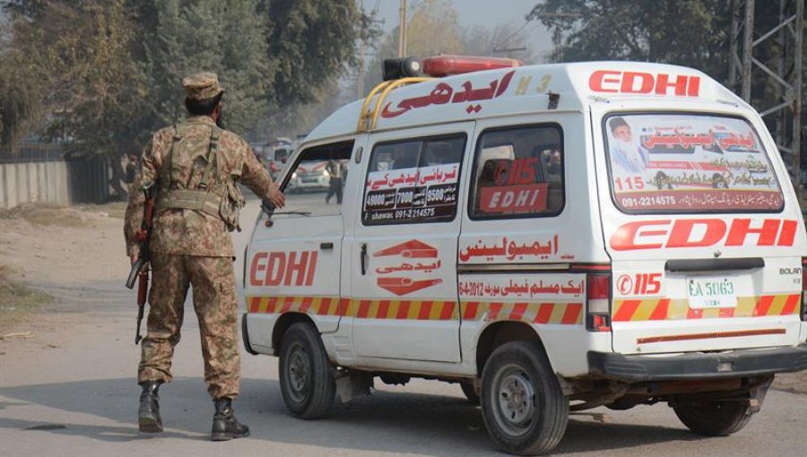 India condena la "tremenda brutalidad" del ataque a una escuela en Pakistán