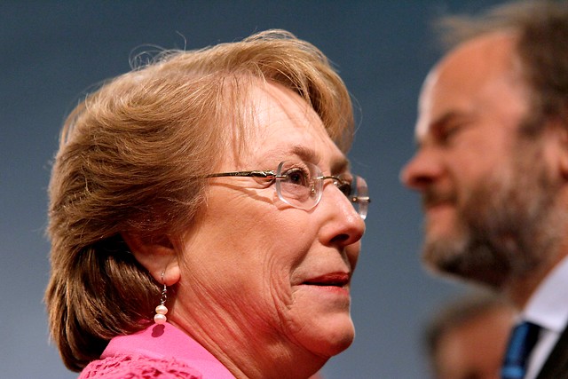 UDI emplazó a Bachelet para que rechace proyecto de reelección presidencial