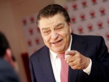Video: Mira la caída de Don Francisco en la Teletón de Estados Unidos