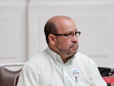 Rolando Jiménez, líder del Movilh, sufrió accidente cerebrovascular