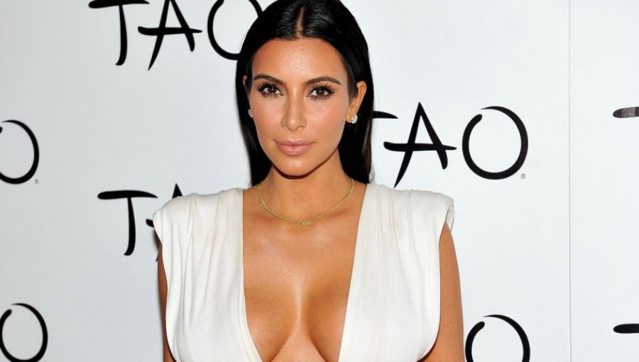 Príncipe le ofreció 1 millón de dólares a Kim Kardashian por pasar una noche con ella