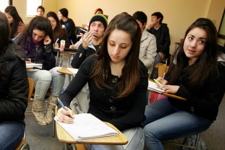 Lanzan más de 15 mil becas gratuitas para aprender Chino Mandarín