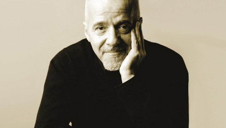 Paulo Coelho ofrece U$S 100.000 a Sony por copia de «The Interview»
