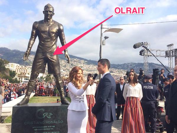 "Detalle XL" de escultura de Cristiano Ronaldo causa furor en la web