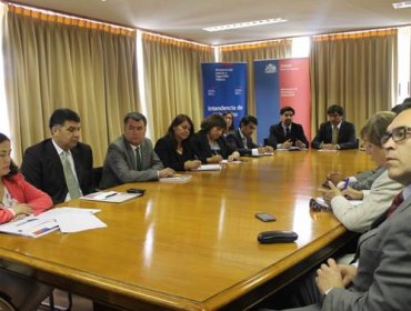 Intendente y CCHC valoran anunció del Minvu para la reactivación de viviendas en la región