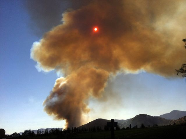 Alerta roja en la comuna de Melipilla por incendio