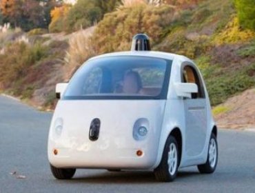 Google exhibió el protocolo final de su revolucionario auto eléctrico que se conduce solo