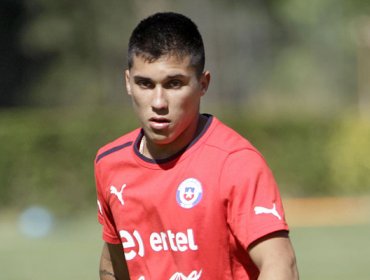 Hermano menor de Gary Medel protagoniza accidente en Ruta 5 Sur