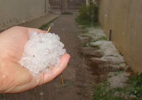 Lluvia con granizo pone en alerta a Sao Paulo y niveles de los embalses suben