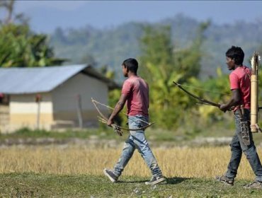 Choques entre tribus suman 78 muertos en nordeste indio