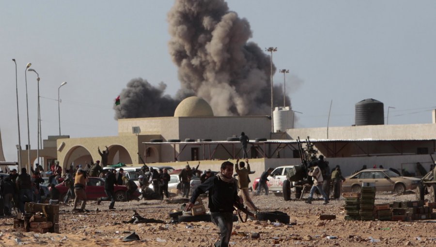 Veintena de muertos en combates por las infraestructuras de energía en Libia