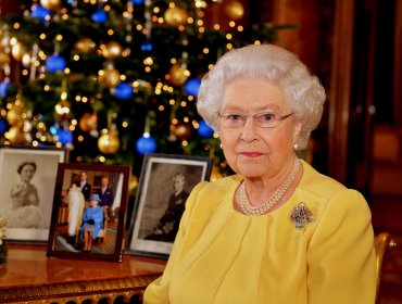 La reina Isabel II pide una oportunidad para la paz en Escocia