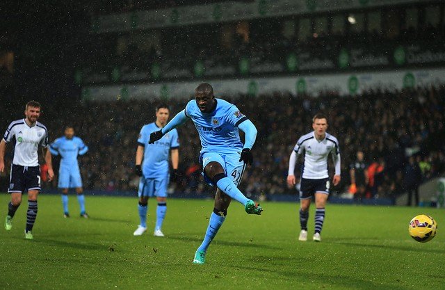 A la caza de Chelsea: Manchester City vence bajo la nieve al West Bromwich