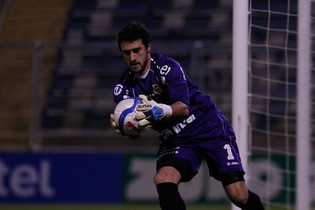 Fernando de Paul a un paso de llegar al arco de la Universidad de Chile