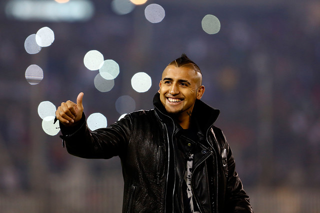 Arturo Vidal entrenó con Colo Colo en la previa de su matrimonio