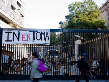 Apoderados de colegios emblemáticos envían carta a la Bachelet por descontento con la reforma educacional