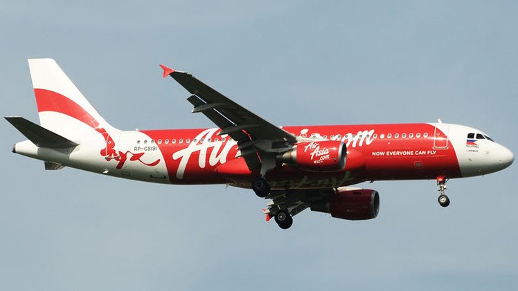 Cronología del avión de AirAsia desaparecido en Indonesia con 162 personas