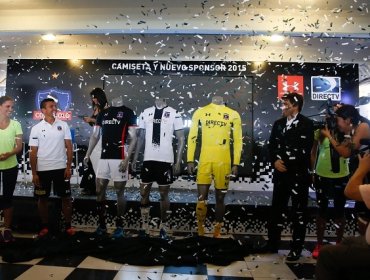 Fotos: Colo Colo realizó lanzamiento oficial de la nueva camiseta 2015