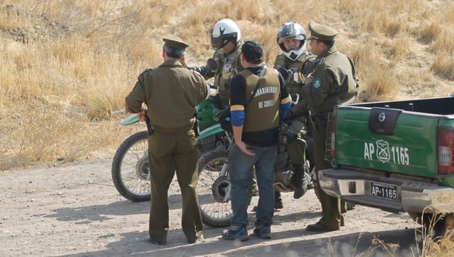 Carabineros busca a familia completa desaparecida presuntamente en el Cerro Manquehue