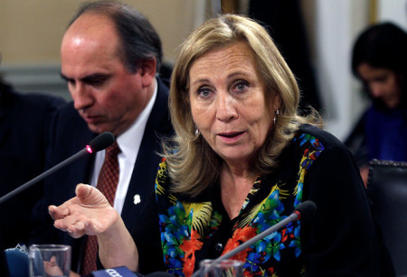 Declaración pública: Ministra de Salud lamenta profundamente las críticas a los sectores conservadores por aborto terapéutico