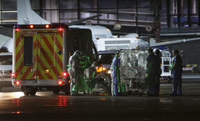 La sanitaria diagnosticada con ébola en Escocia recibe tratamiento en Londres