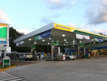 Acciones de Petrobras cayeron más de un 37 por ciento en 2014