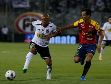 Colo Colo venció a U. Española en presentación en cancha de Suazo y Figueroa